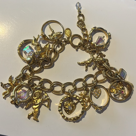 Kirks Folly charm bracelet crystal gold rings hearts cherubs dangles -Bnwot - Picture 13 of 15